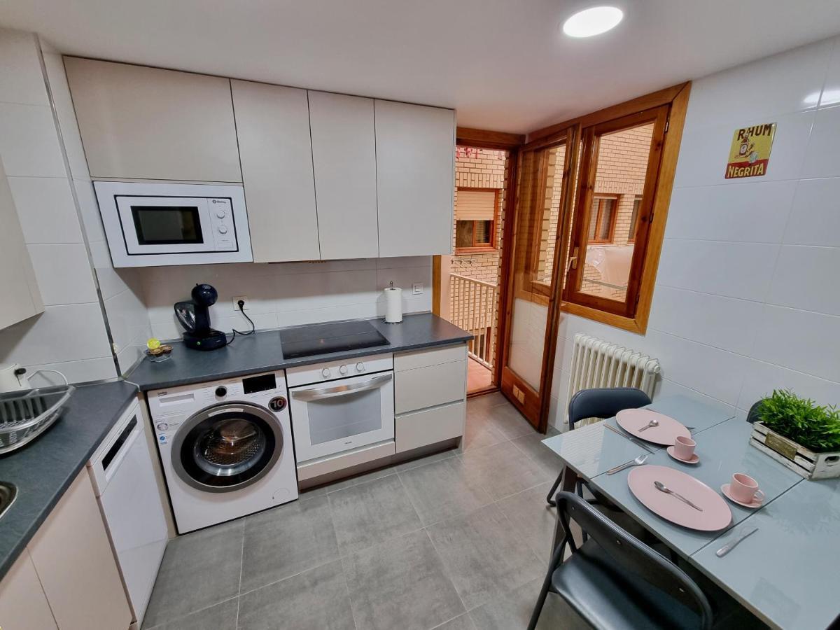 Apartamento Montse Saragoça Exterior foto